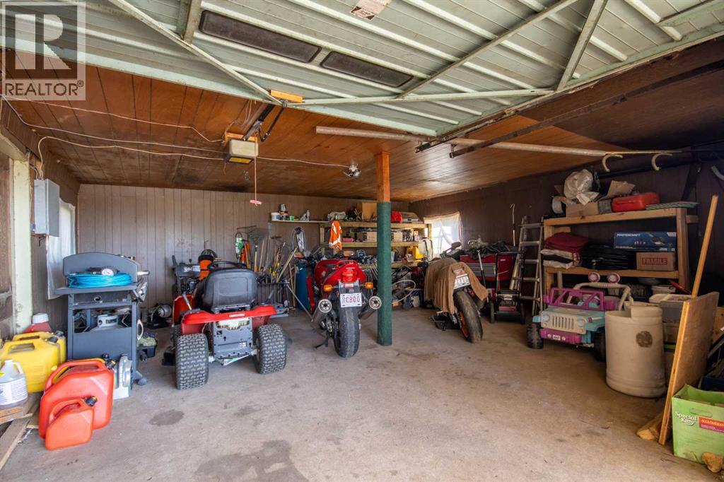 262022 Hwy 27, Rural Kneehill County, Alberta  T0M 2B0 - Photo 29 - A2251664