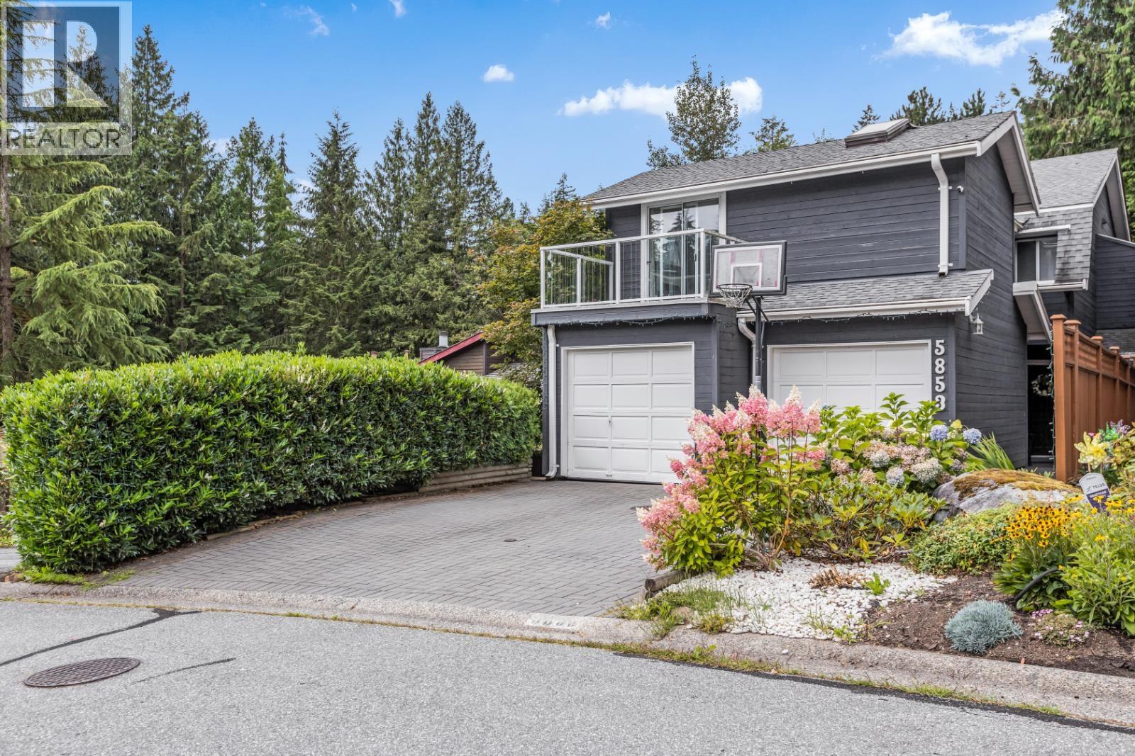 5853 Grousewoods Crescent, North Vancouver, British Columbia  V7R 4V3 - Photo 1 - R3069554