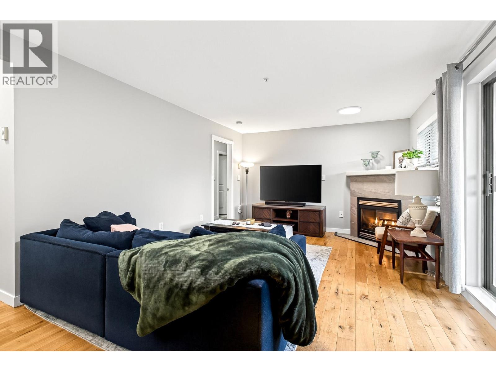 403 260 Newport Drive, Port Moody, British Columbia  V3H 5C6 - Photo 4 - R3069053