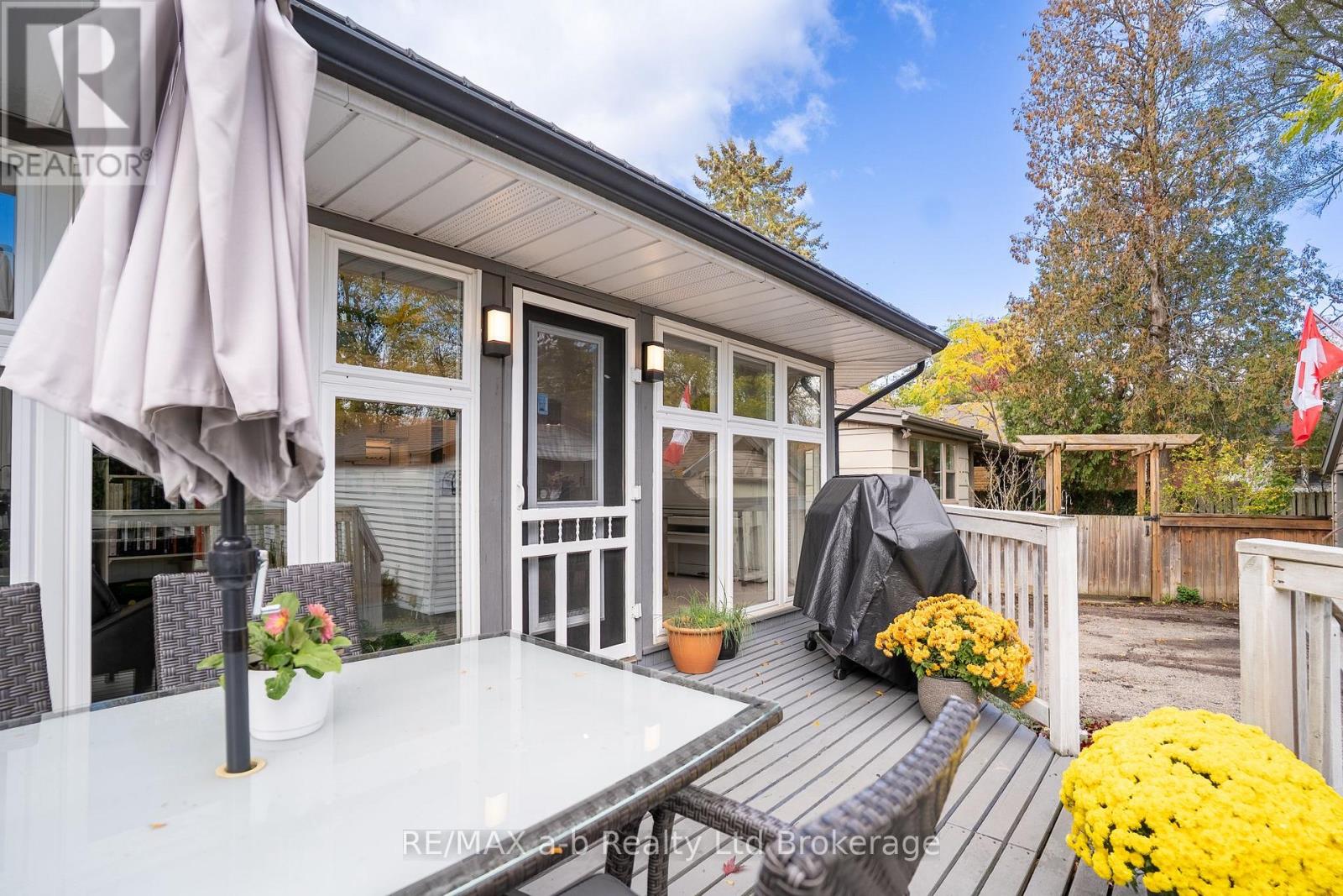 258 Graham Street, Woodstock, Ontario  N4S 6K7 - Photo 27 - X12572376