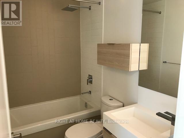 4605 - 88 Scott Street, Toronto, Ontario  M5E 0A9 - Photo 13 - C12572360