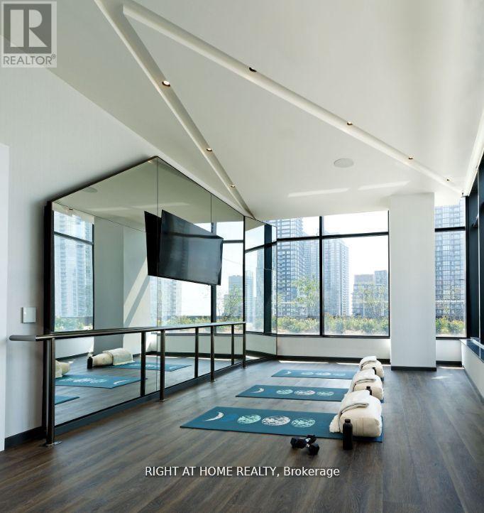 1610 - 470 Front Street W, Toronto, Ontario  M5V 0V6 - Photo 9 - C12572370