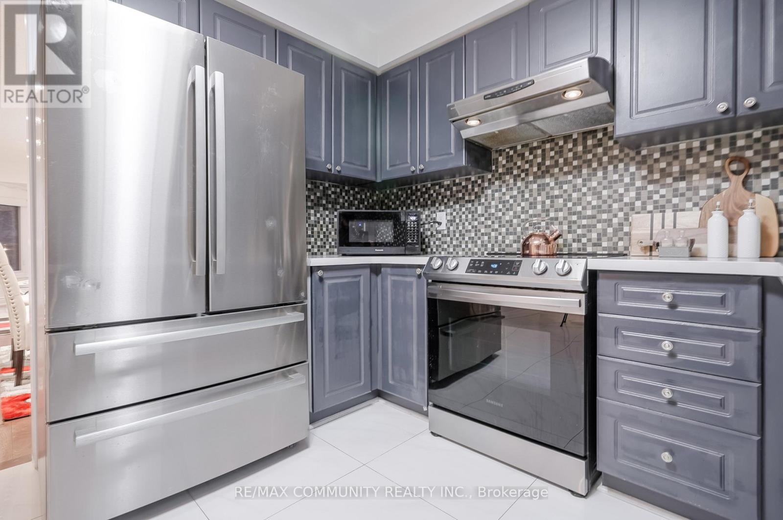 4 Edgerton Drive N, Clarington, Ontario  L1C 4S6 - Photo 21 - E12572298