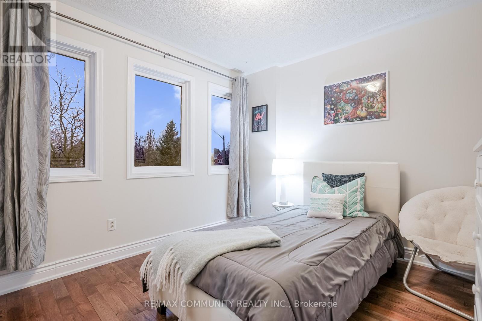 4 Edgerton Drive N, Clarington, Ontario  L1C 4S6 - Photo 41 - E12572298