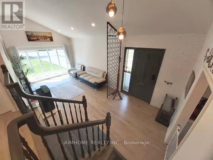 45 Botany Hill Road, Toronto, Ontario  M1G 3K4 - Photo 3 - E12572308