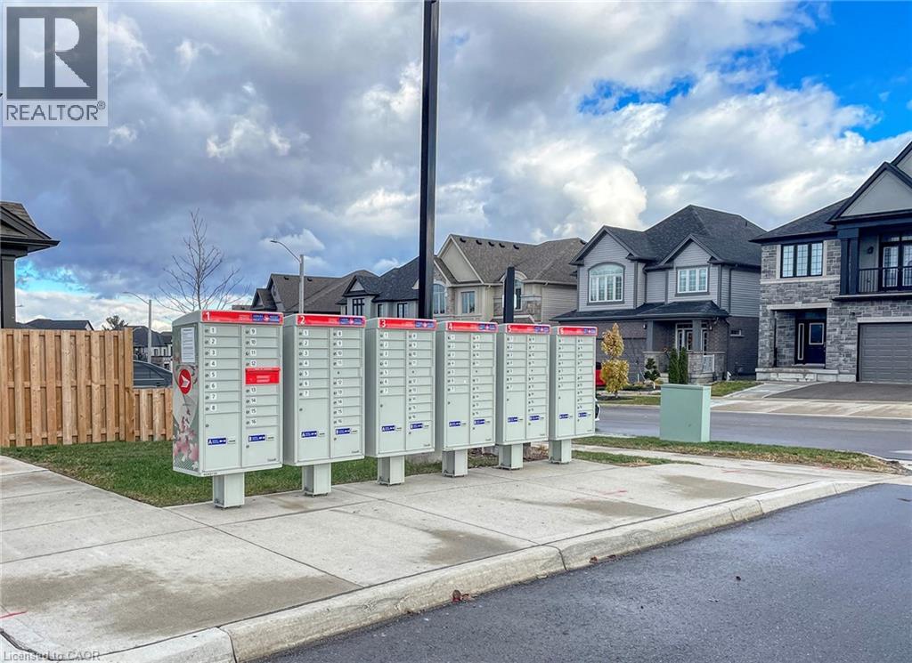 261 Woodbine Avenue Unit# 64, Kitchener, Ontario  N2R 0S7 - Photo 6 - 40790172