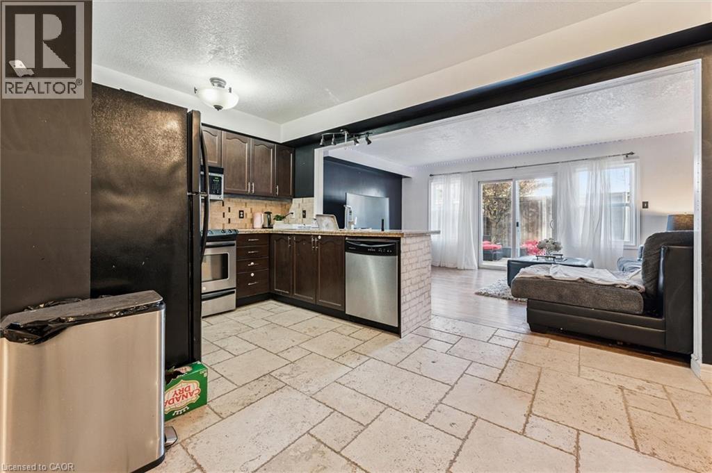 21 Brookfield Crescent, Kitchener, Ontario  N2E 0A6 - Photo 11 - 40790158