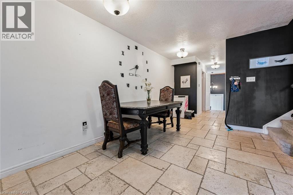 21 Brookfield Crescent, Kitchener, Ontario  N2E 0A6 - Photo 12 - 40790158