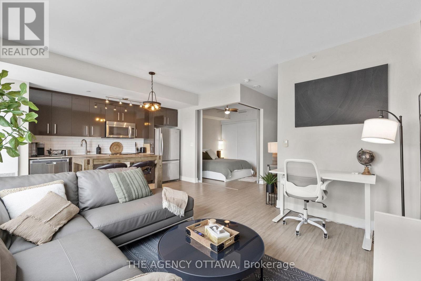 406 - 118 Holmwood Avenue, Ottawa, Ontario  K1S 5J5 - Photo 23 - X12497052