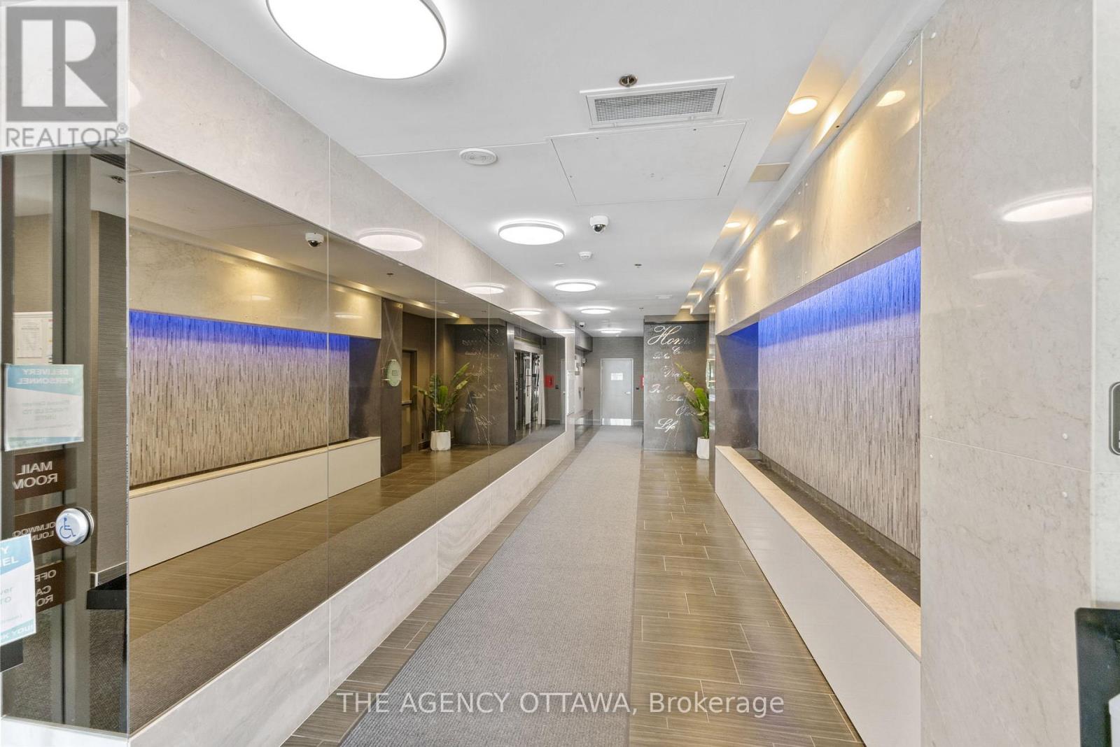 406 - 118 Holmwood Avenue, Ottawa, Ontario  K1S 5J5 - Photo 7 - X12497052