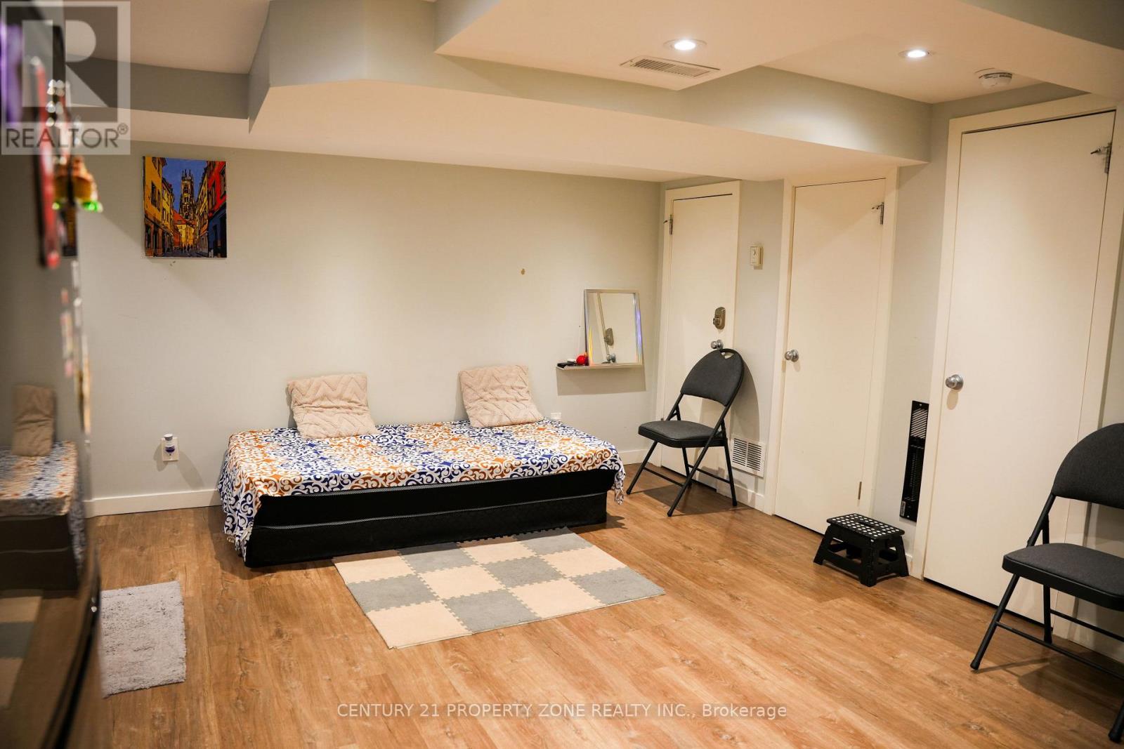 116 Elliot Street, Brampton, Ontario  L6Y 1W4 - Photo 11 - W12529774