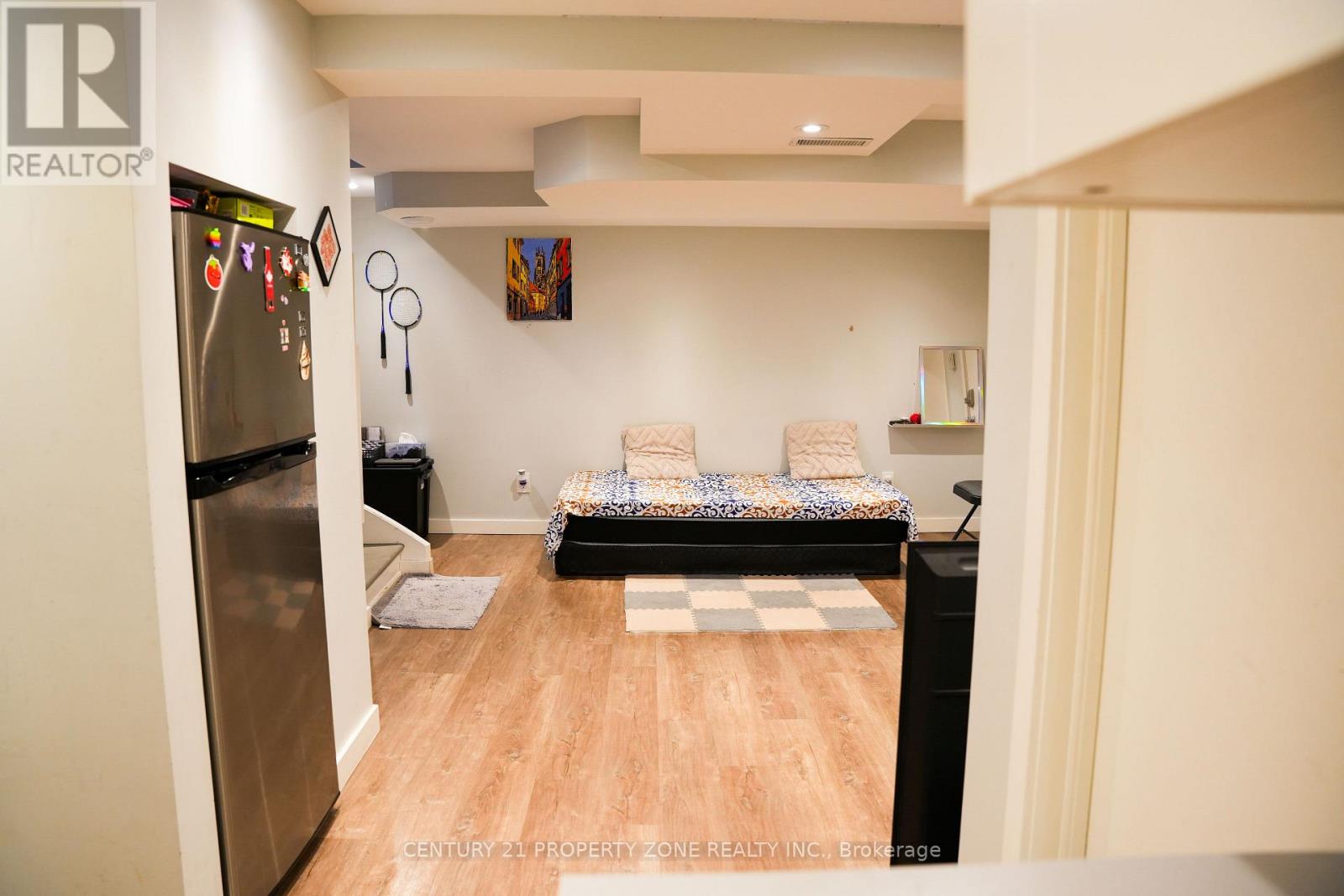 116 Elliot Street, Brampton, Ontario  L6Y 1W4 - Photo 10 - W12529774