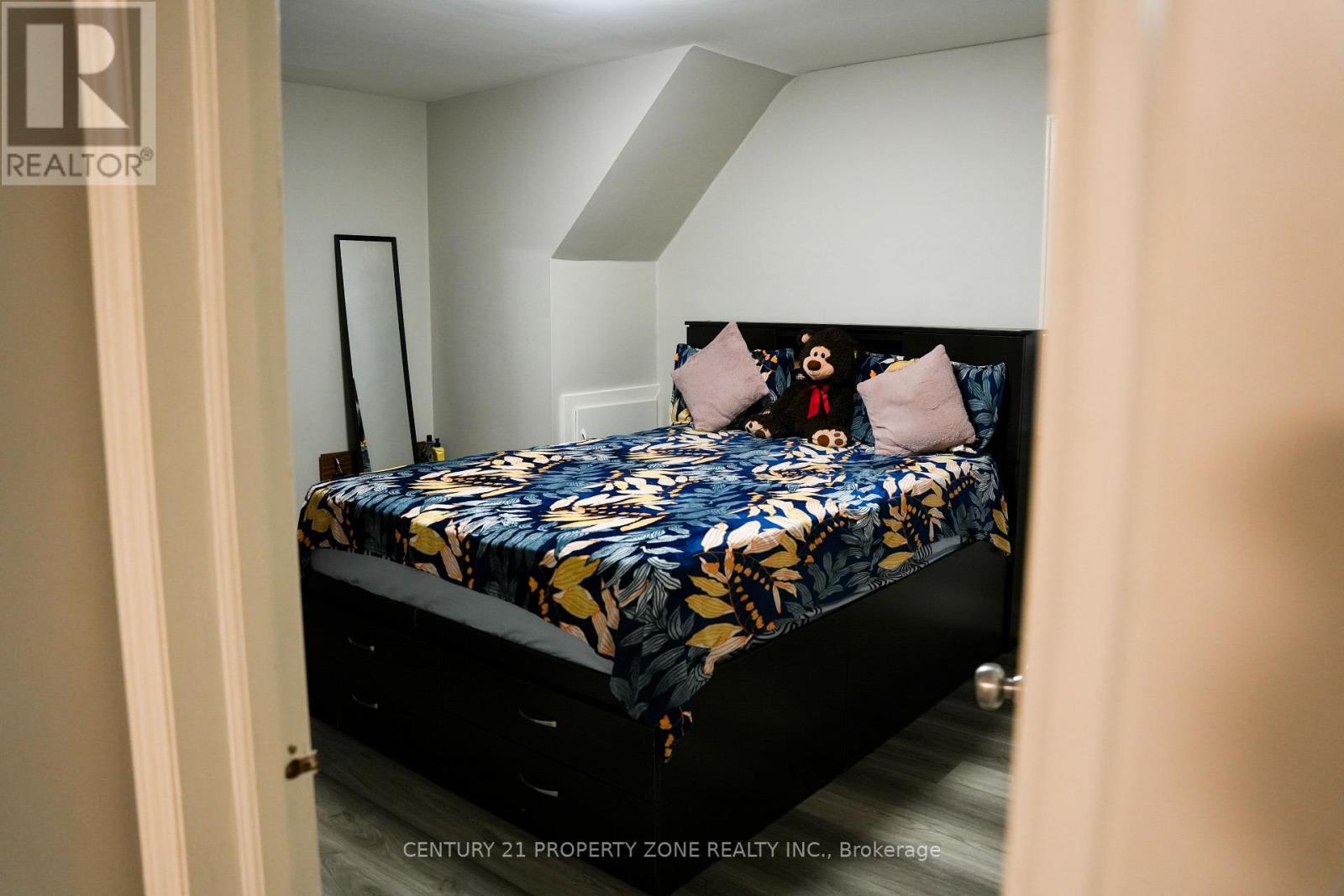 116 Elliot Street, Brampton, Ontario  L6Y 1W4 - Photo 31 - W12529774