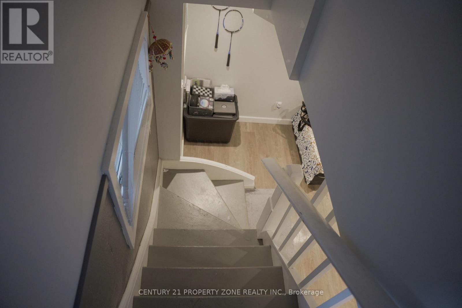 116 Elliot Street, Brampton, Ontario  L6Y 1W4 - Photo 6 - W12529774