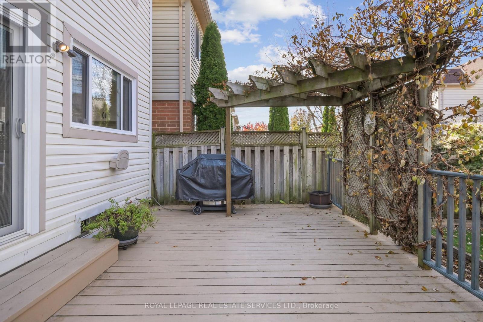 5025 Marjan Lane, Burlington, Ontario  L7L 6H9 - Photo 28 - W12562788