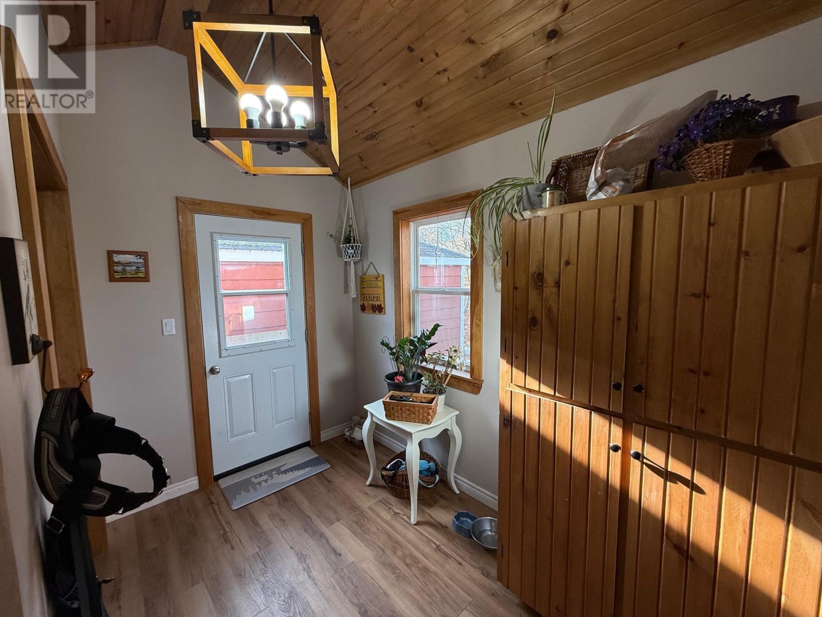 80 Broadway Street N, Kensington, Prince Edward Island  C0B 1M0 - Photo 2 - 202528476