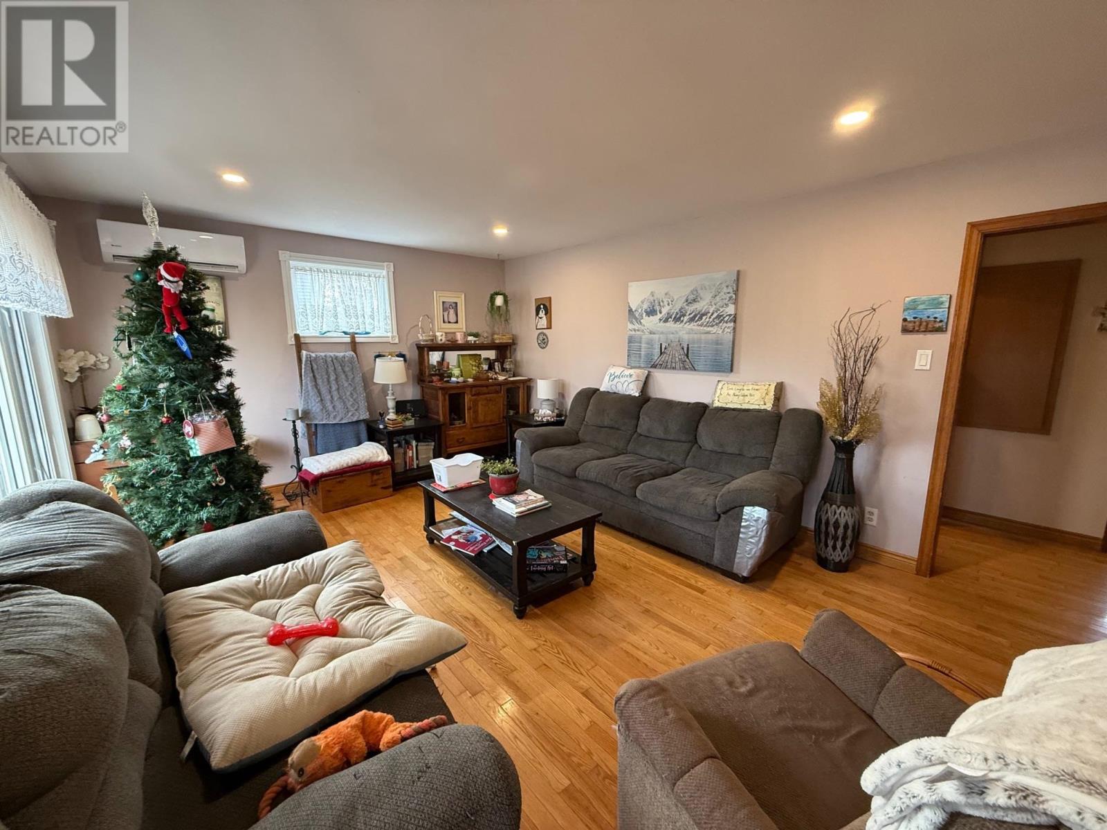 80 Broadway Street N, Kensington, Prince Edward Island  C0B 1M0 - Photo 9 - 202528476