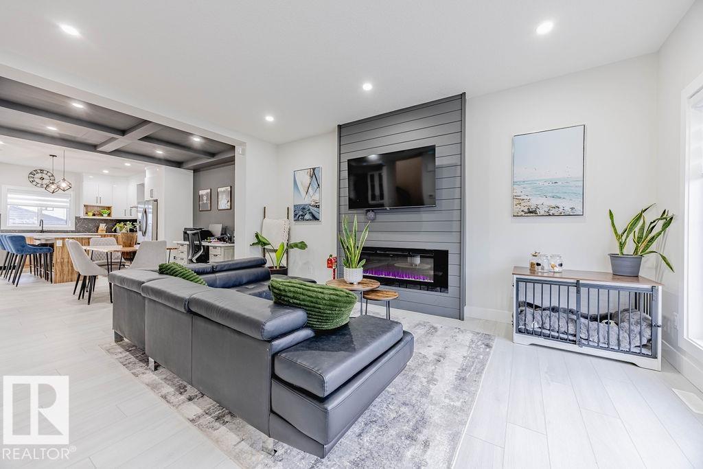 4 Chambery Cr, St. Albert, Alberta  T8T 2C1 - Photo 5 - E4466566