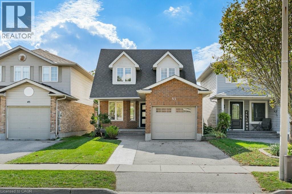 43 BOULDER Crescent, Guelph, Ontario