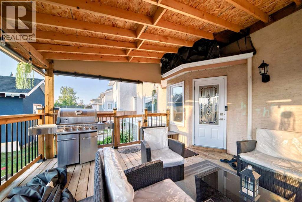 204 Coral Keys Green Ne, Calgary, Alberta  T3J 3K6 - Photo 5 - A2266309