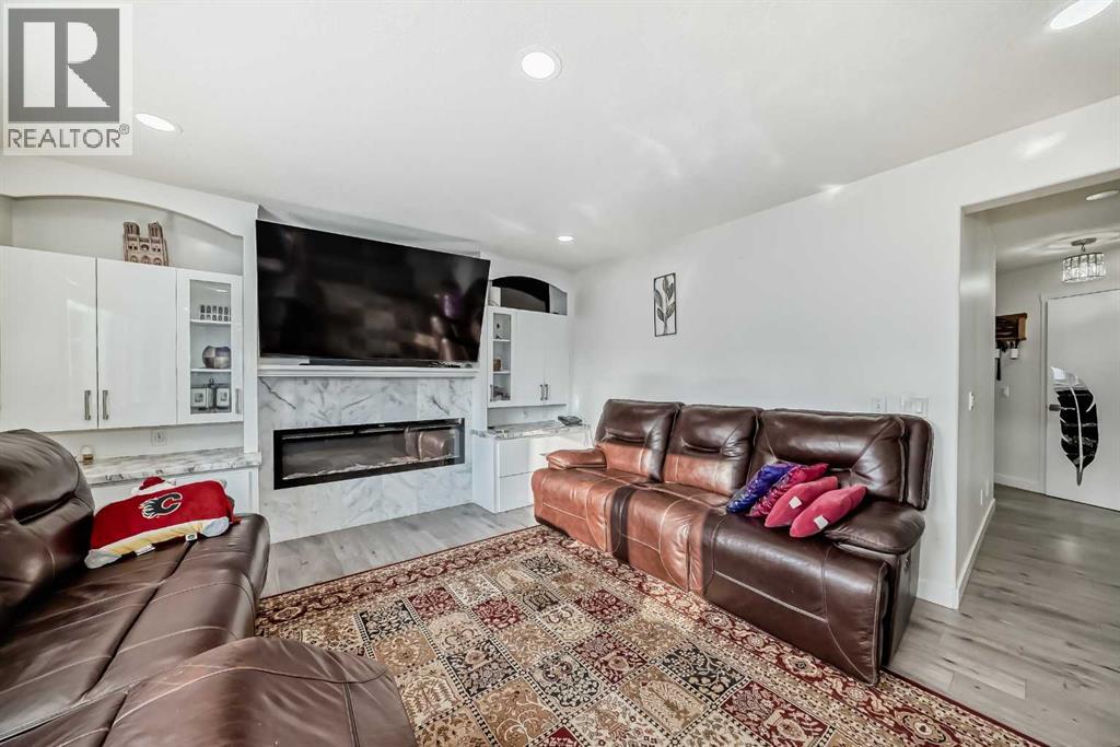 204 Coral Keys Green Ne, Calgary, Alberta  T3J 3K6 - Photo 7 - A2266309