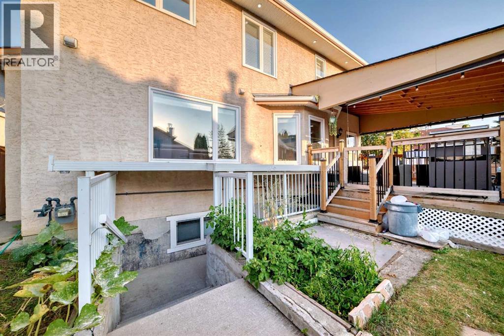 204 Coral Keys Green Ne, Calgary, Alberta  T3J 3K6 - Photo 27 - A2266309