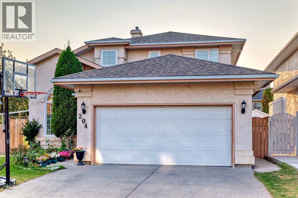 204 Coral Keys Green Ne, Calgary, Alberta  T3J 3K6 - Photo 2 - A2266309