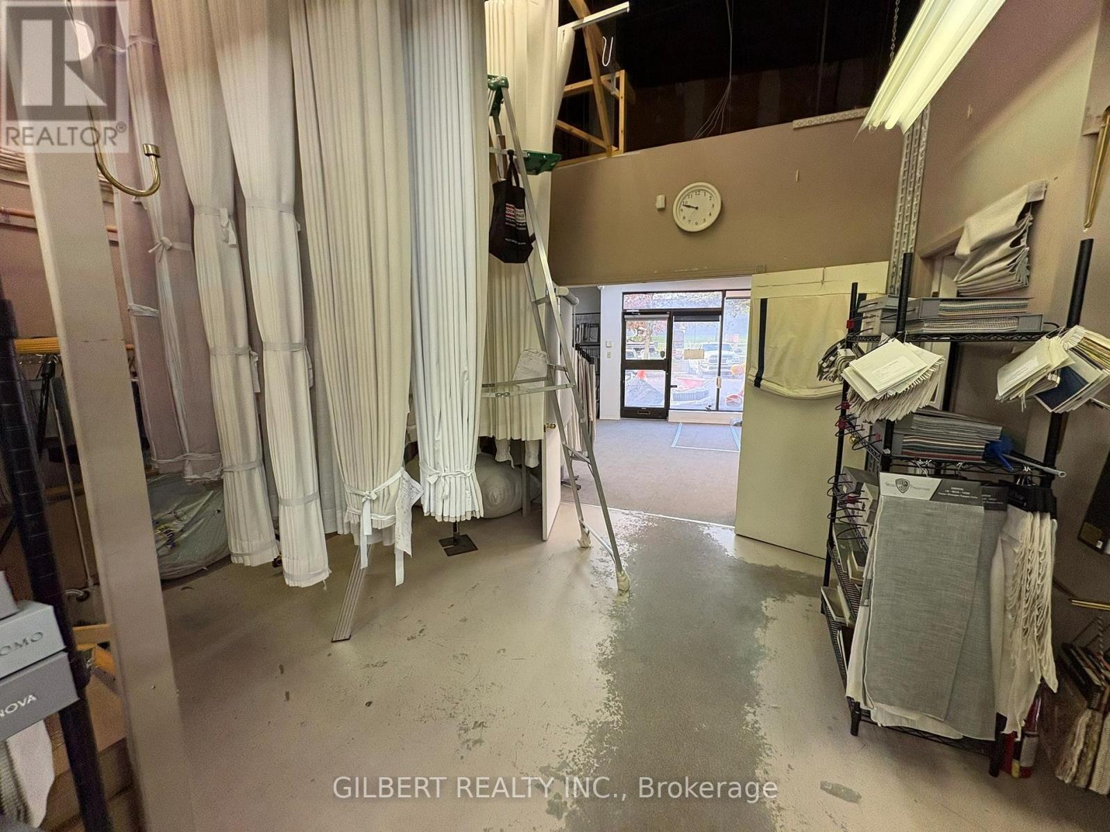 170 Esna Park, Markham, Ontario  L3R 1E3 - Photo 10 - N12572302