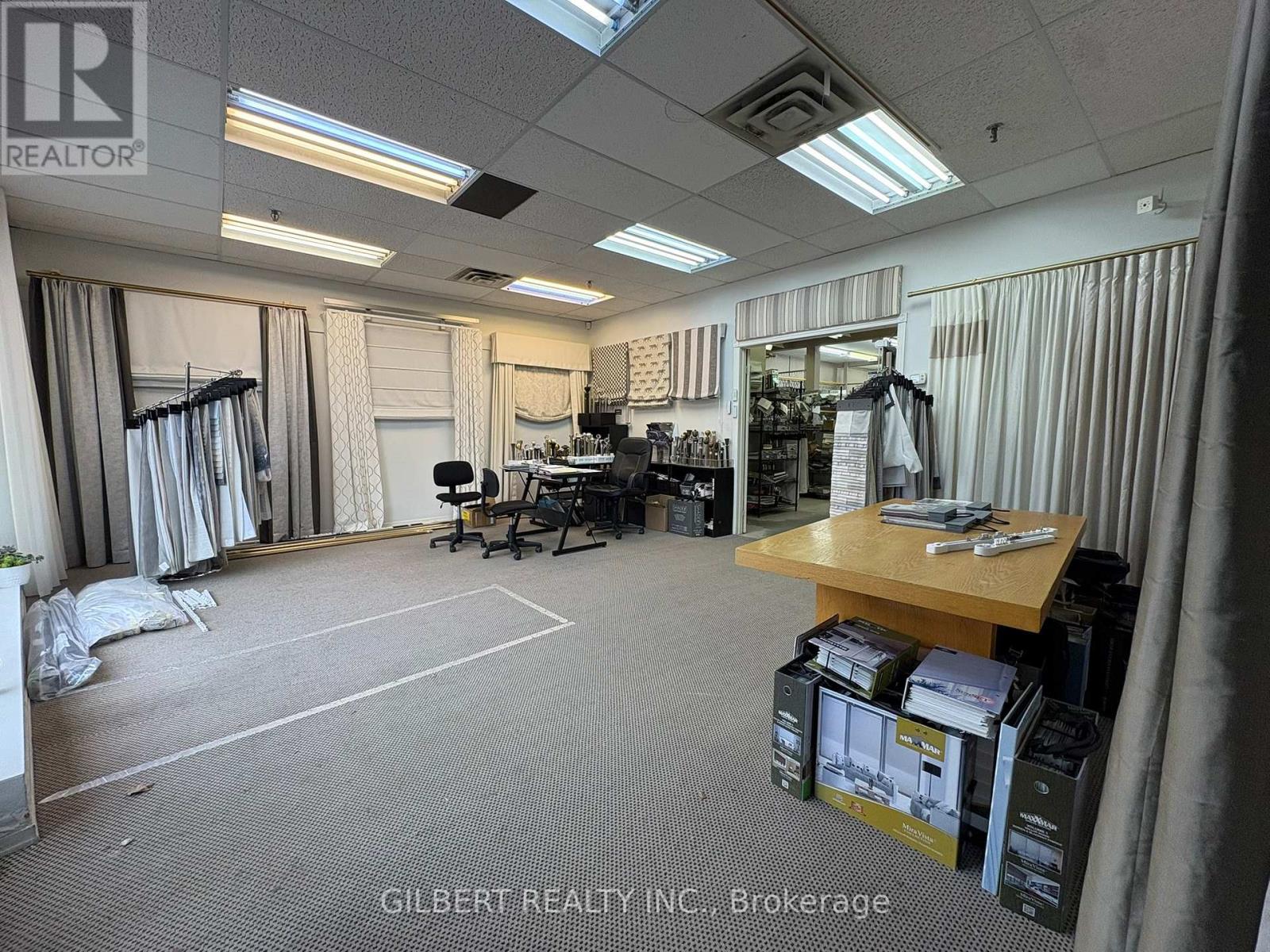 170 Esna Park, Markham, Ontario  L3R 1E3 - Photo 12 - N12572302