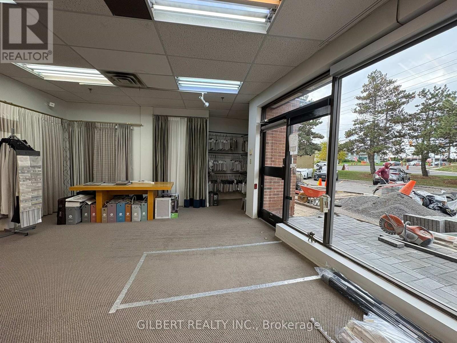 170 Esna Park, Markham, Ontario  L3R 1E3 - Photo 7 - N12572302