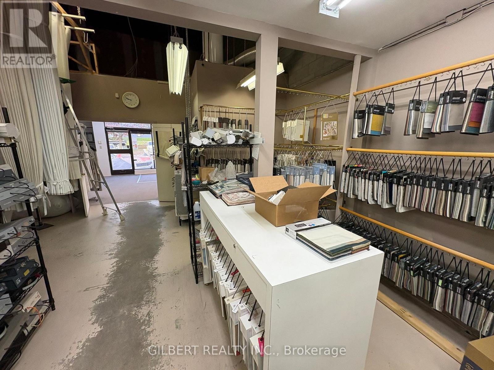 170 Esna Park, Markham, Ontario  L3R 1E3 - Photo 9 - N12572302