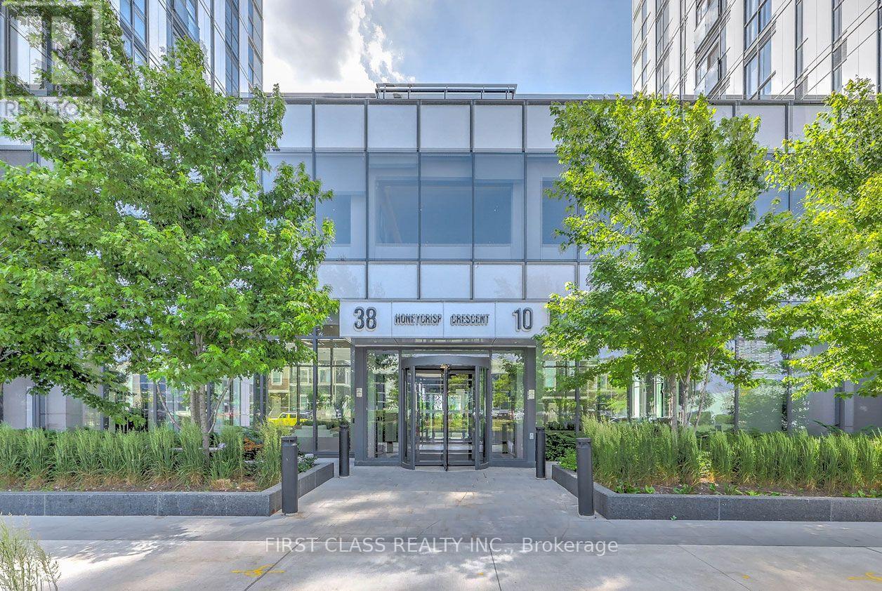 506 - 10 HONEYCRISP CRESCENT, Vaughan, Ontario