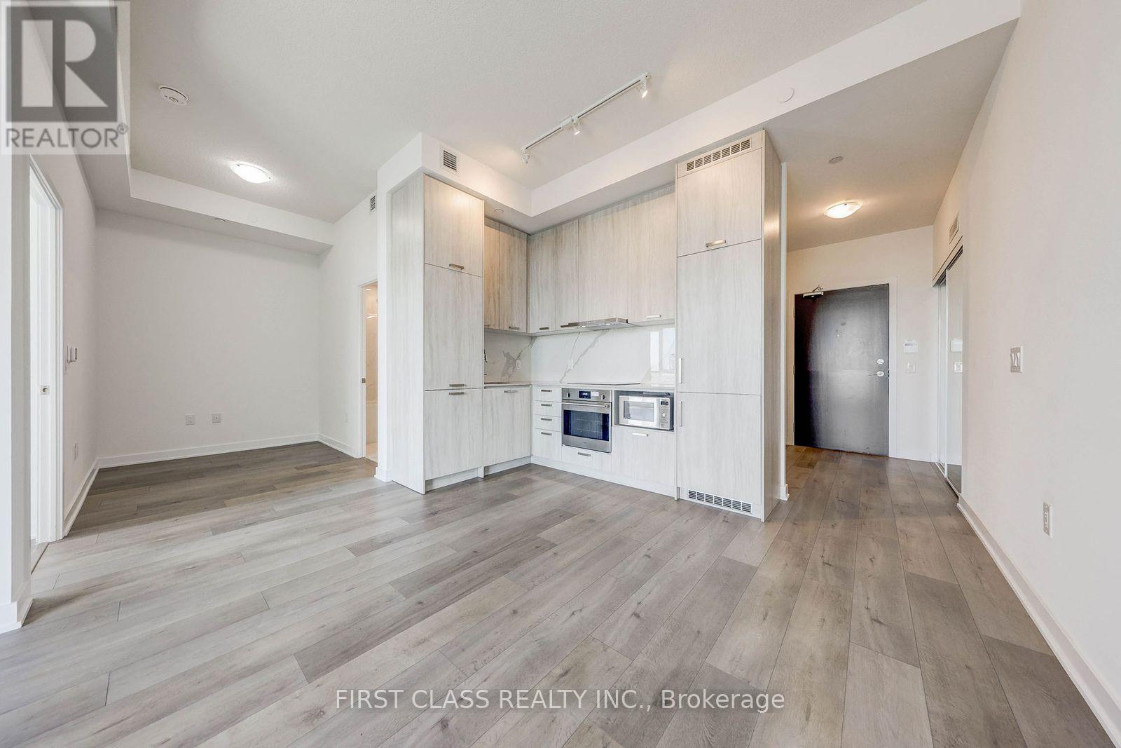 506 - 10 Honeycrisp Crescent, Vaughan, Ontario  L4K 5C3 - Photo 7 - N12572320