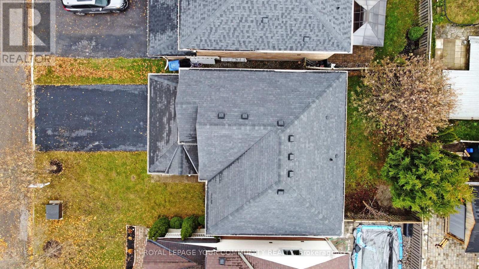 19 Chippingwood Manor, Aurora, Ontario  L4G 7R4 - Photo 31 - N12572382