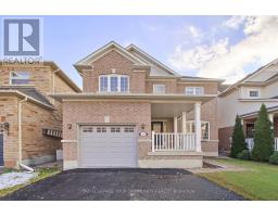 19 CHIPPINGWOOD MANOR, Aurora, Ontario