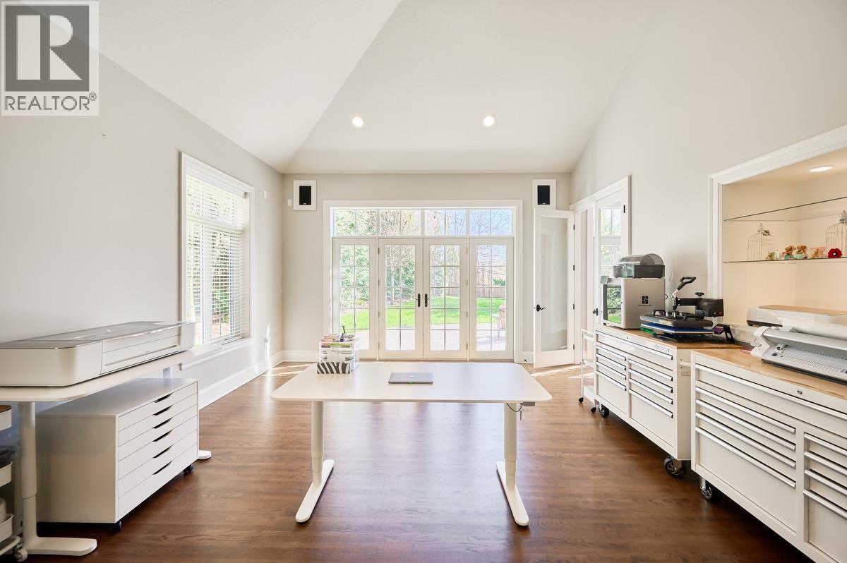 1373 Glenbrook Street, Coquitlam, British Columbia  V3E 3G8 - Photo 15 - R3069544