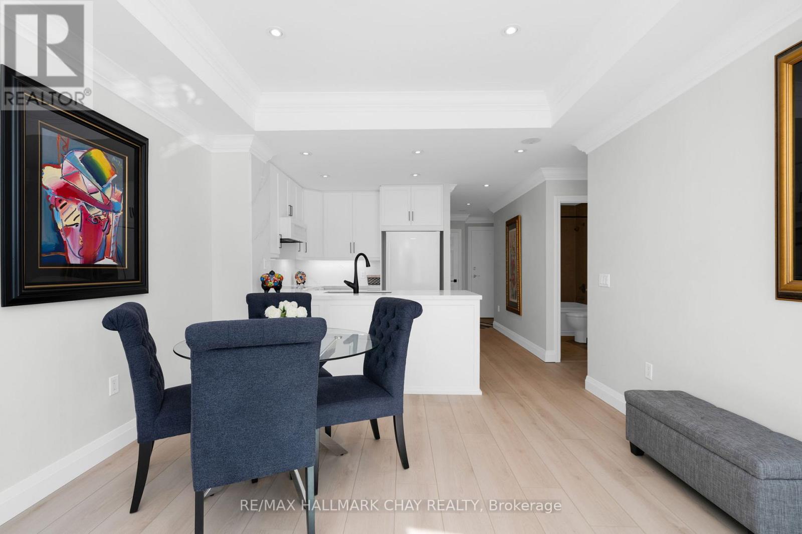 1205 - 6 Toronto Street, Barrie (City Centre), Ontario L4N 9R2 - Photo 12 - S12572384