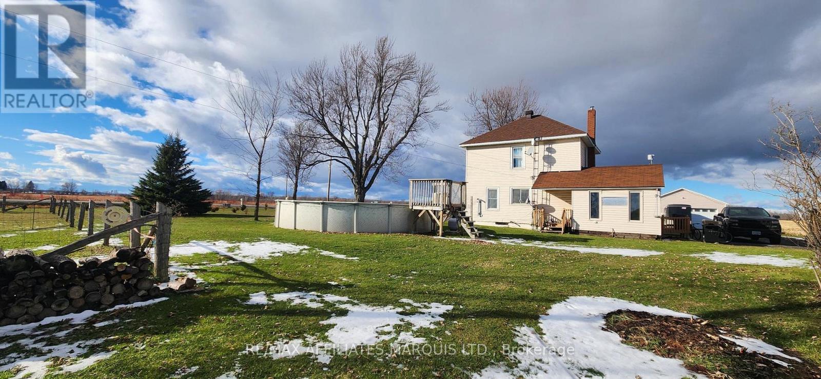 2415 Hwy 138 Highway N, North Stormont, Ontario  K0C 1W0 - Photo 2 - X12572470