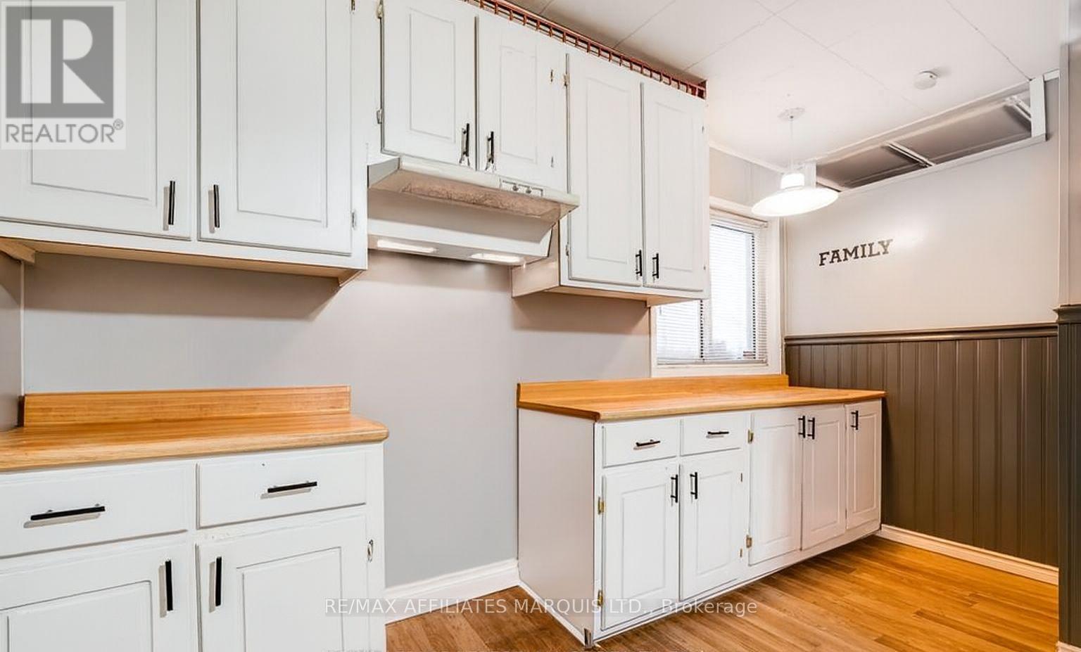 2415 Hwy 138 Highway N, North Stormont, Ontario  K0C 1W0 - Photo 7 - X12572470