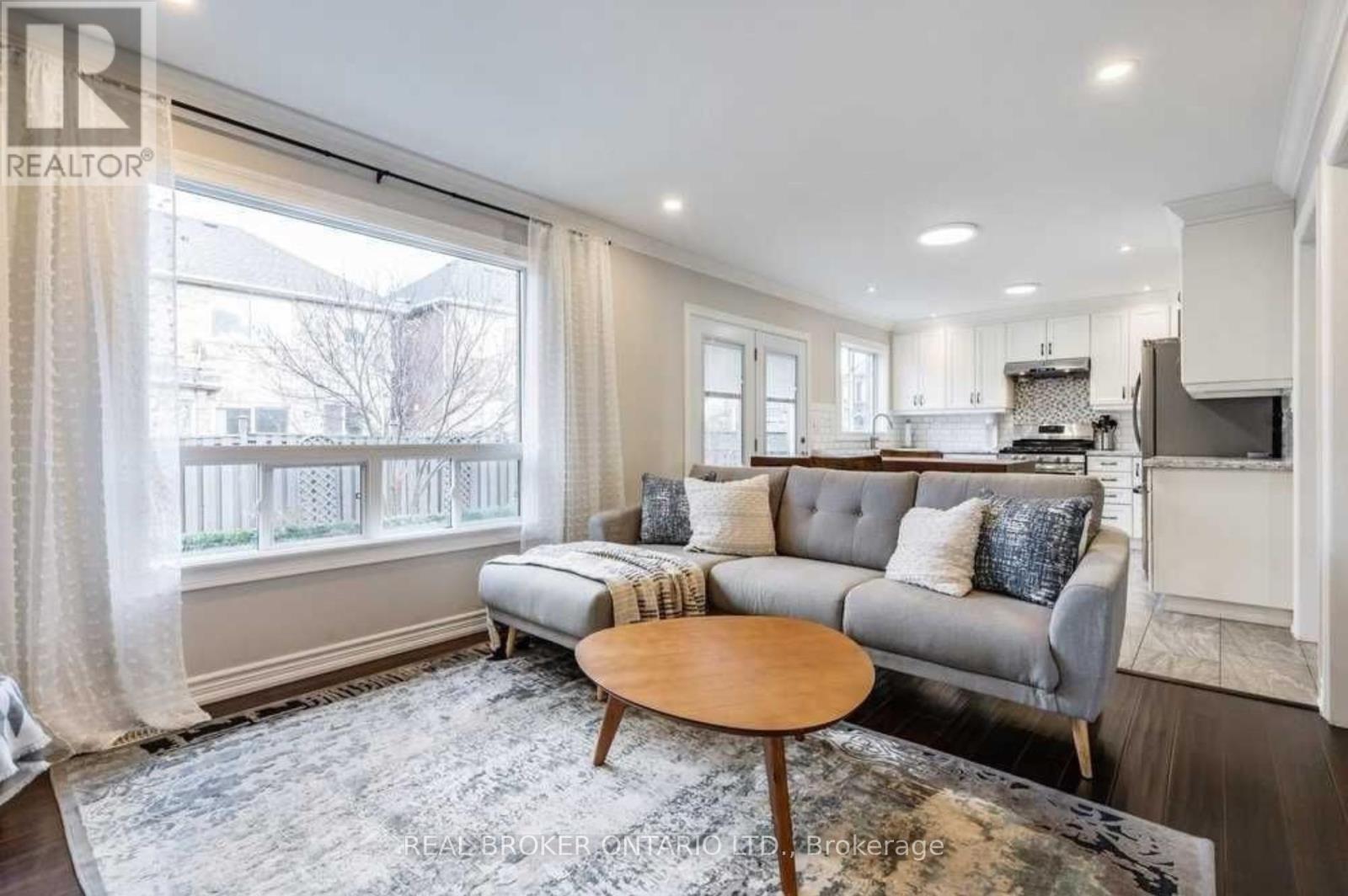 2369 Proudfoot Trail, Oakville, Ontario  L6M 4X9 - Photo 16 - W12572312