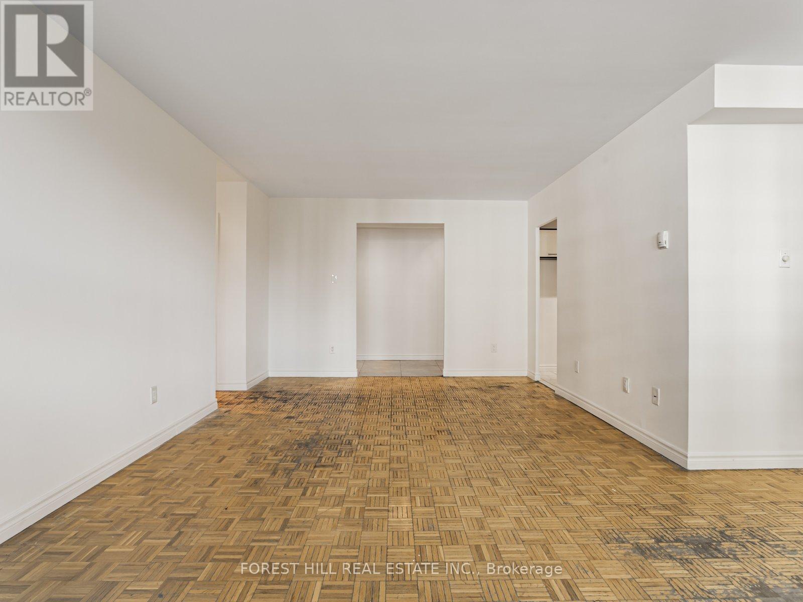 307 - 155 Marlee Avenue, Toronto, Ontario  M6B 4B5 - Photo 13 - W12572364