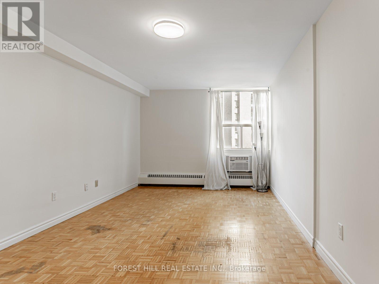 307 - 155 Marlee Avenue, Toronto, Ontario  M6B 4B5 - Photo 15 - W12572364