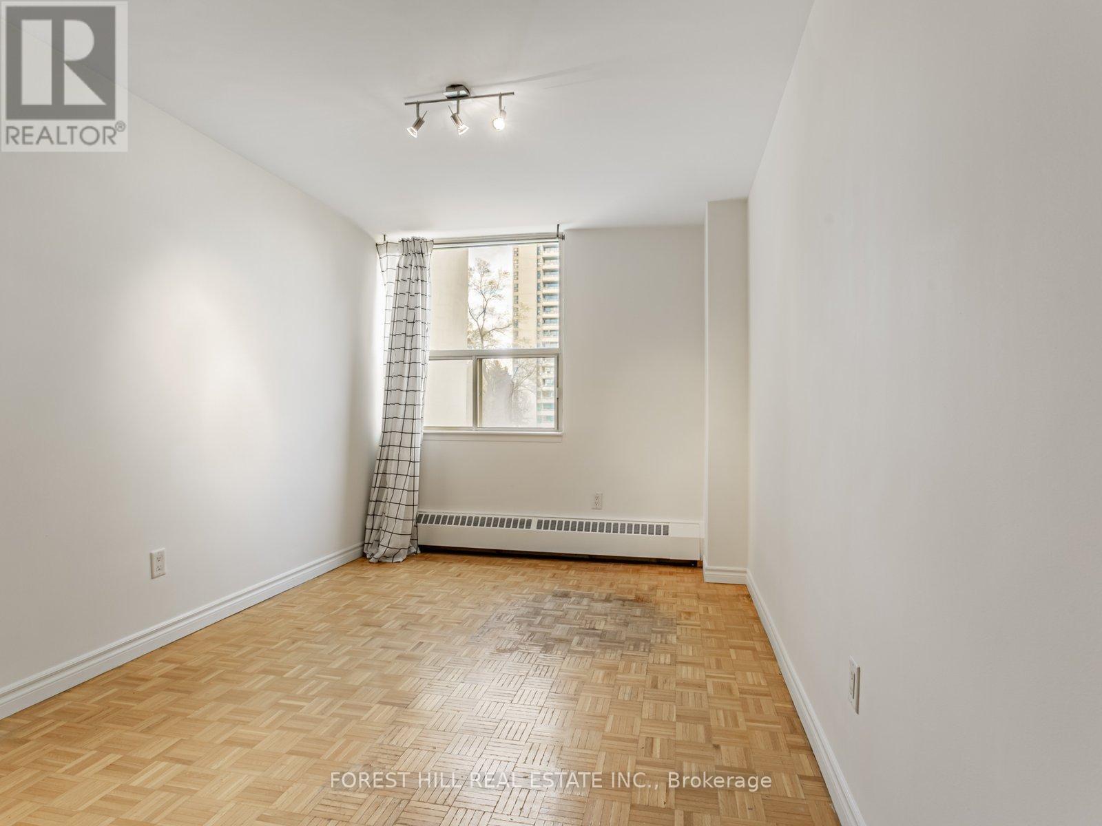 307 - 155 Marlee Avenue, Toronto, Ontario  M6B 4B5 - Photo 19 - W12572364