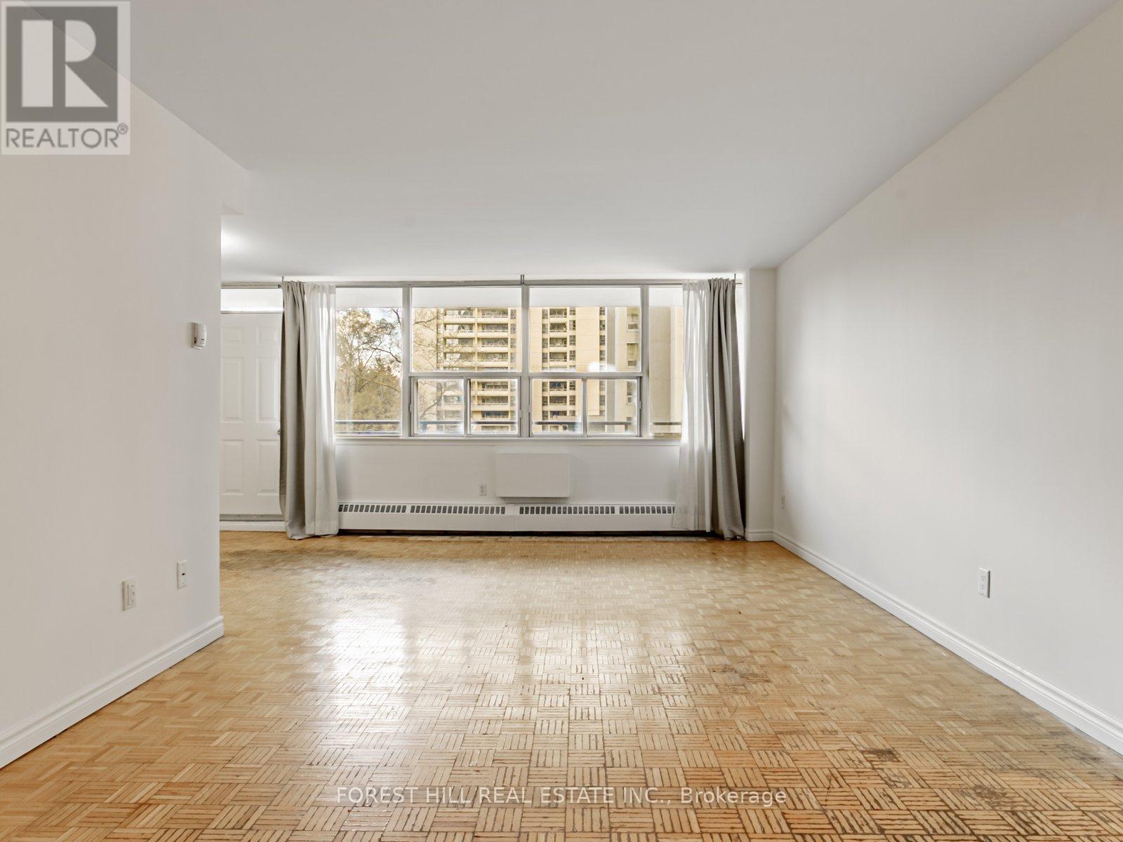 307 - 155 Marlee Avenue, Toronto, Ontario  M6B 4B5 - Photo 6 - W12572364