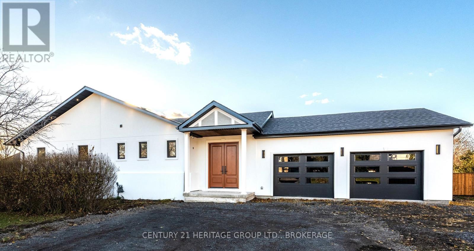 3 Windsor Street, Kingston, Ontario  K7M 4K4 - Photo 1 - X12572478