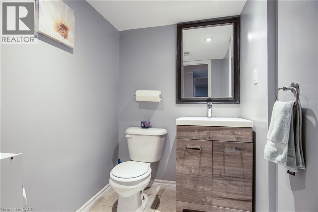 77 Roberts Crescent, Kitchener, Ontario  N2E 1A6 - Photo 31 - 40786114