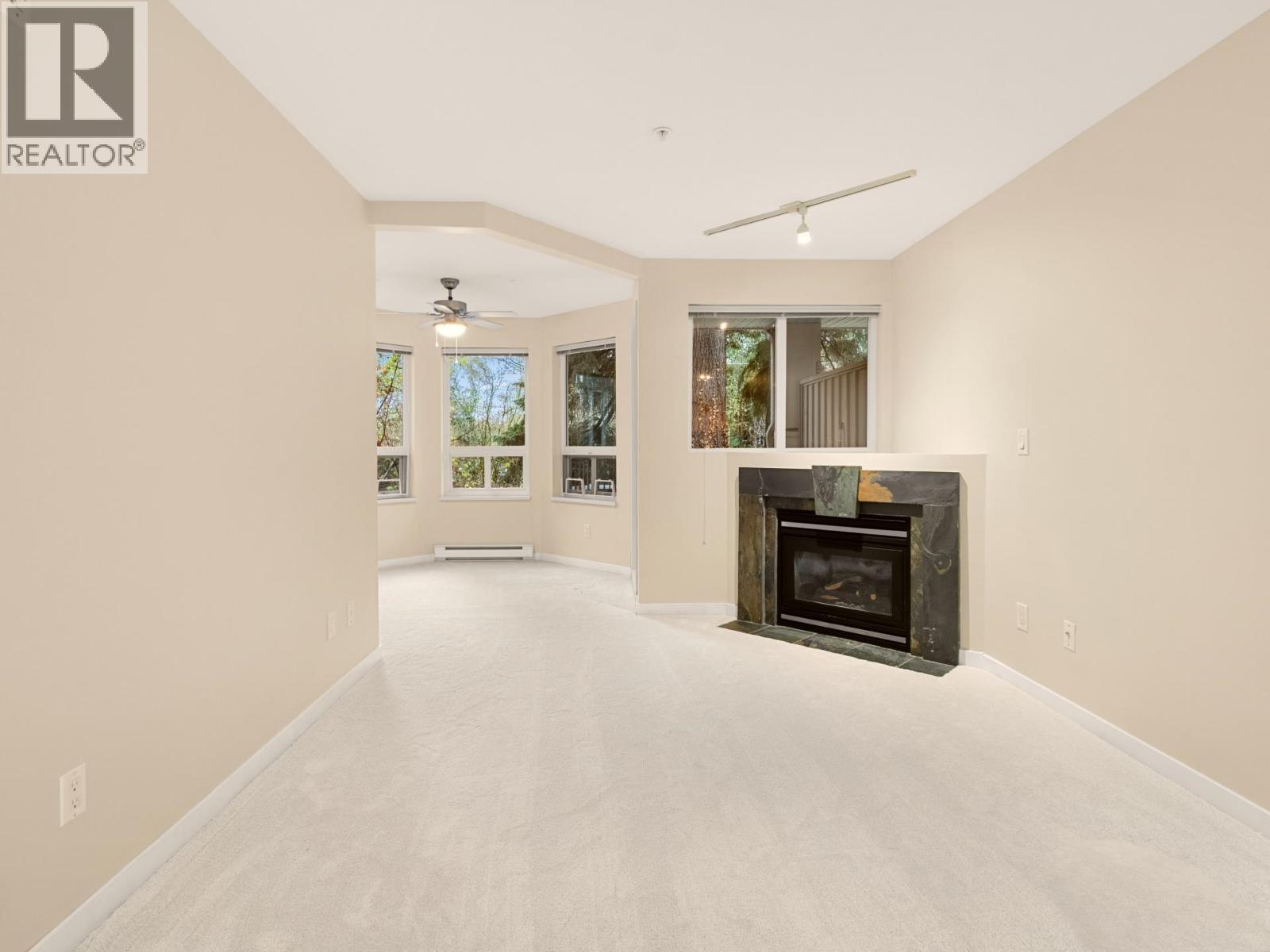 207 7383 Griffiths Drive, Burnaby, British Columbia  V5E 4M8 - Photo 4 - R3069069