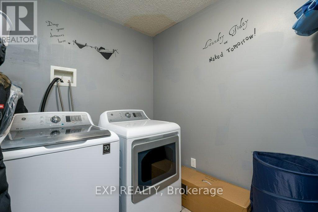 23 Panelas Crescent, Quinte West, Ontario  K8V 6A5 - Photo 10 - X12572404