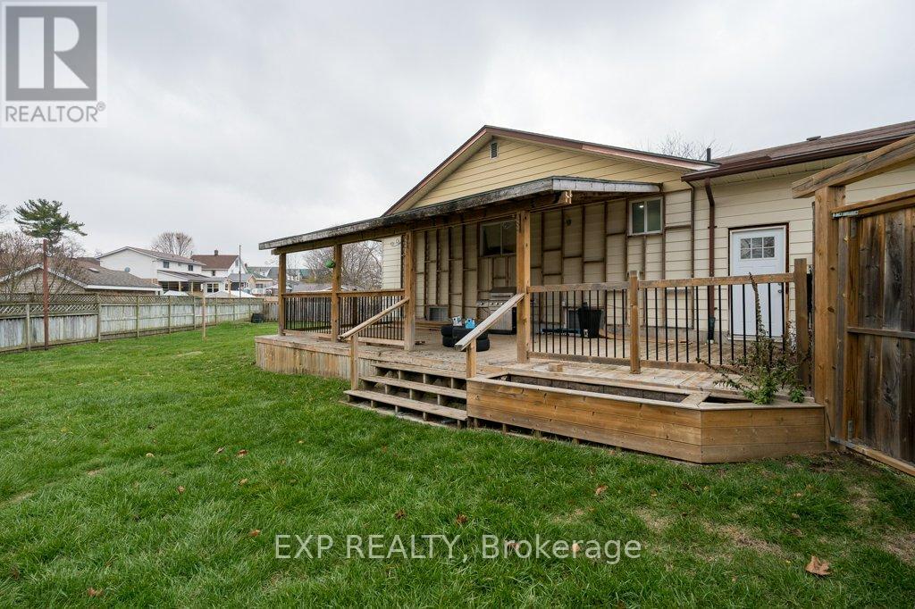 23 Panelas Crescent, Quinte West, Ontario  K8V 6A5 - Photo 25 - X12572404