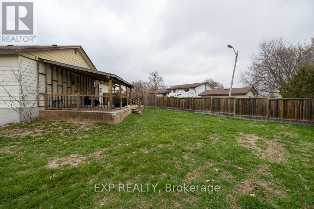 23 Panelas Crescent, Quinte West, Ontario  K8V 6A5 - Photo 28 - X12572404